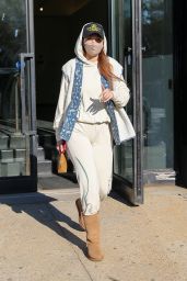 Gigi Hadid Street Style - New York 04/26/2021