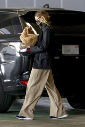 Hailey Rhode Bieber Stylish Look - Beverly Hills 04/12/2021