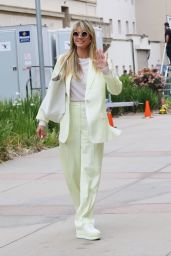 Heidi Klum - Arrives at the AGT Taping in LA 04/23/2021