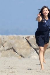 Jennifer Garner - Out in Santa Monica 04/04/2021