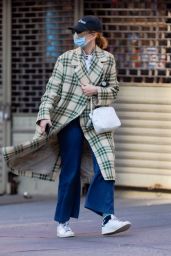 Jennifer Lawrence - Out in New York City 04/21/2021