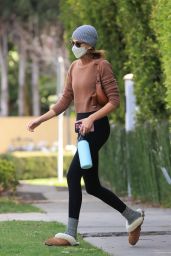 Kaia Gerber - Arrives at Pilates Class in West Hollywood 04/14/2021