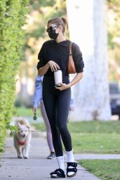 Kaia Gerber in Gym Ready Outfut - West Hollywood 04/01/2021