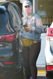 Katy Perry - Out in Montecito 04/21/2021