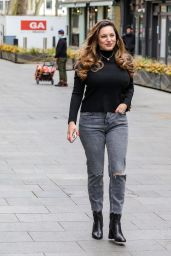 Kelly Brook Arriving for Her Heart FM Show in London 04/21/2021