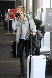 Kristin Cavallari in Travel Outfit - LAX in LA 03/31/2021