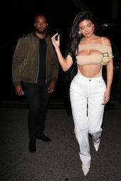 Kylie Jenner - Heading to Dinner in Beverly Hills 04/24/2021