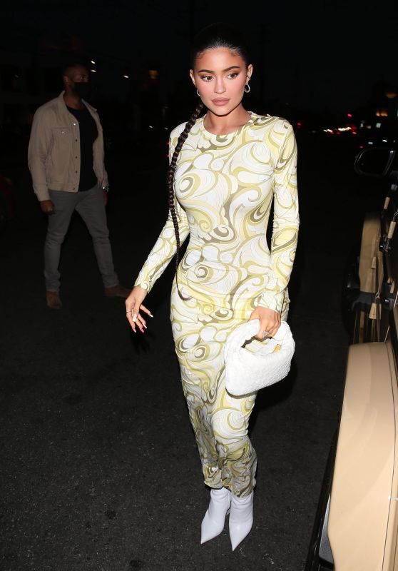 Kylie Jenner Night Out Style - Nobu in West Hollywood 04/22/2021