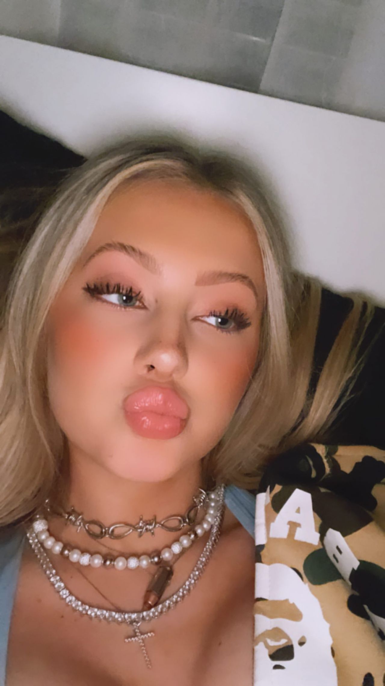 Lexi Drew 04/20/2021 • CelebMafia