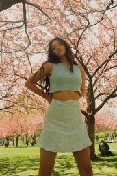 Lily Chee - Live Stream Video 04/28/2021