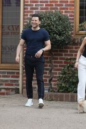 Michelle Keegan - Moving Home in Essex 04/21/2021