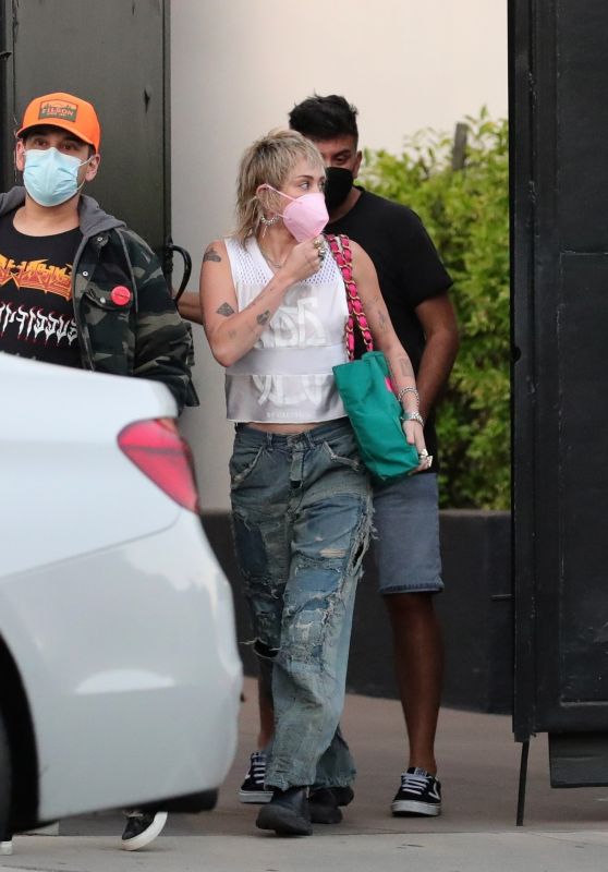 Miley Cyrus - Leaving a Hair Salon in West Hollywood 04/29/2021