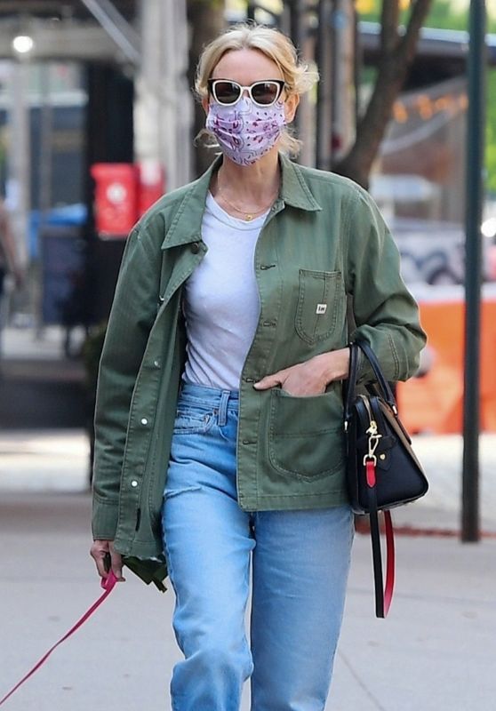 Naomi Watts - Out in New York City 04/28/2021