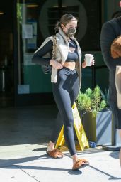 Olivia Culpo in Workout Outfit 04/28/2021