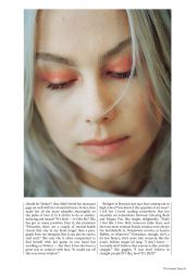 Phoebe Bridgers - The Sunday Times Style 04/11/2021 Issue