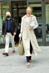 Rosie Huntington-Whiteley Wears Fashionable Trench Coat in New York 04/13/2021