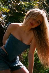 Sabrina Carpenter 04/27/2021