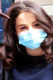 Selena Gomez - Arrives on Film Set in NYC 04/09/2021