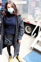 Selena Gomez - Arrives on Film Set in NYC 04/09/2021