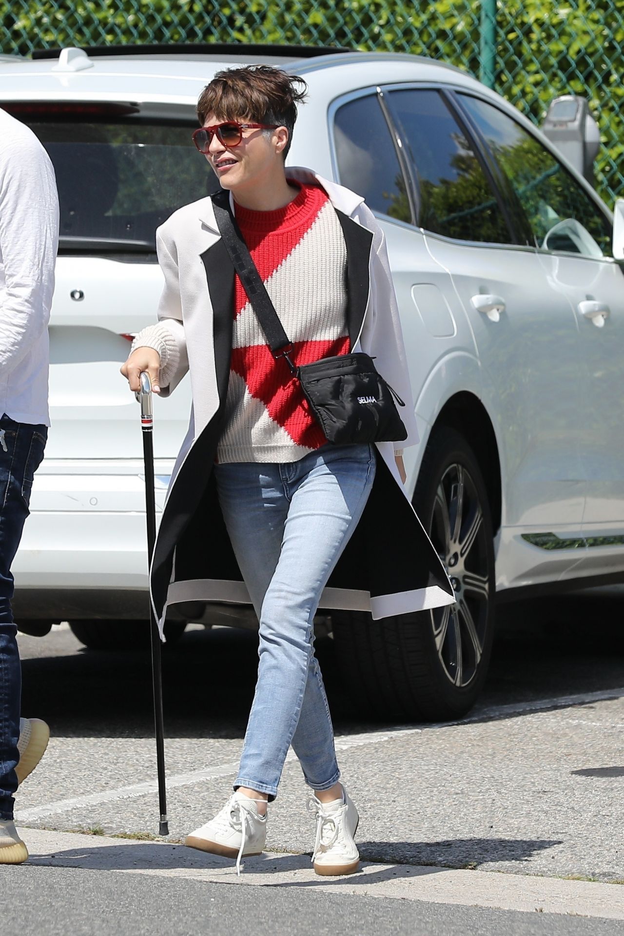 Selma Blair - Out in Beverly Hills 04/27/2021 • CelebMafia