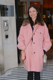 Sophie Ellis-Bextor in a Pink Coat and Faux Fur Collars 04/05/2021