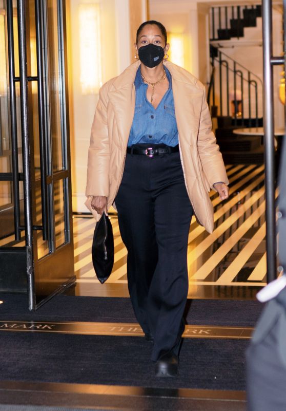 Tracee Ellis Ross - Out in New York City 04/14/2021