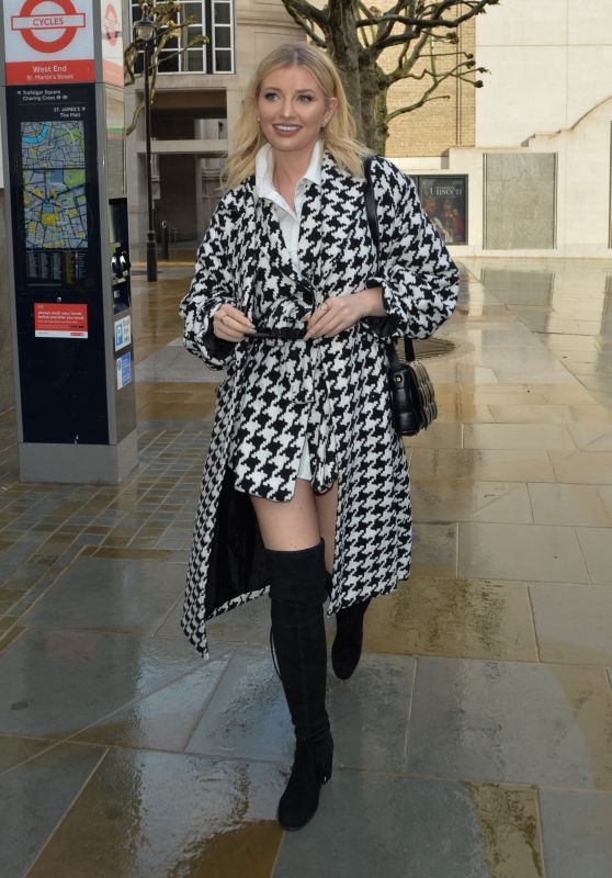 Amy Hart - Out in Mayfair 05/20/2021