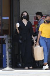 Angelina Jolie - Shopping in Los Angeles 05/23/2021
