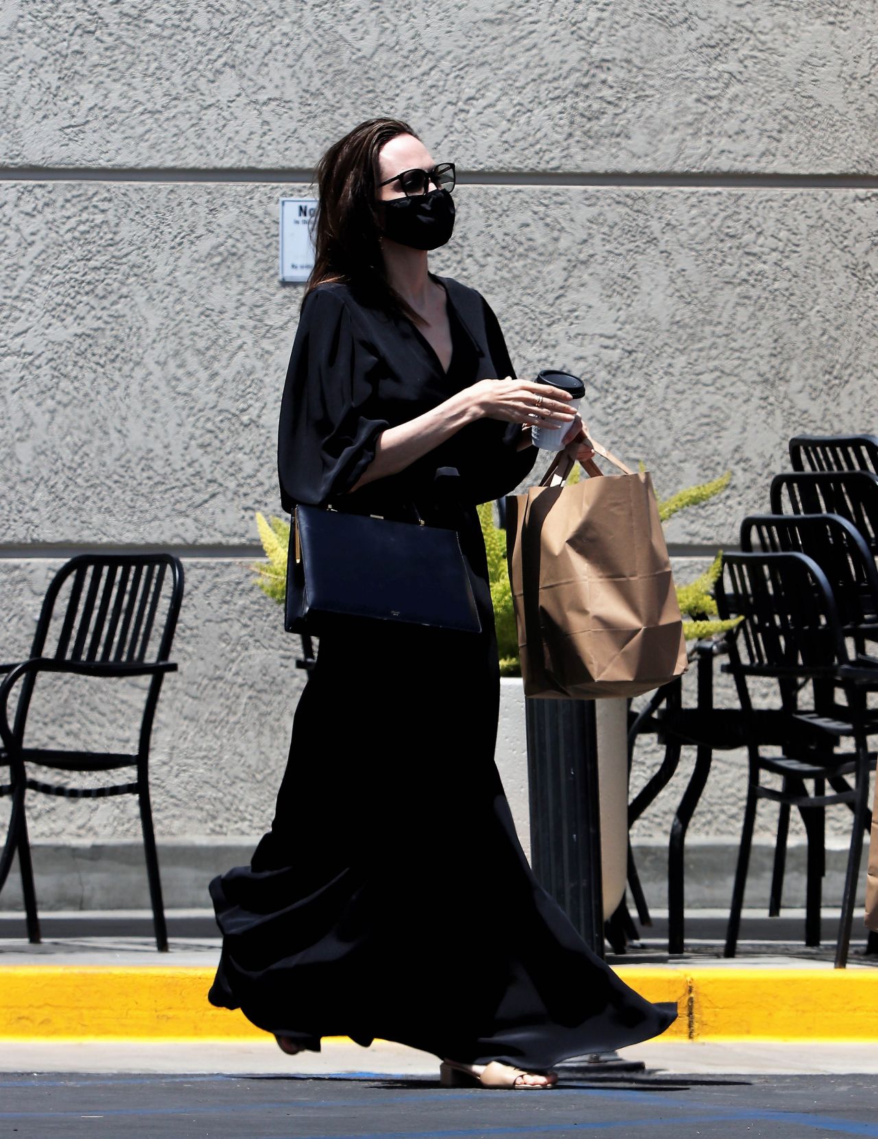 Angelina Jolie - Shopping in Los Angeles 05/23/2021 • CelebMafia
