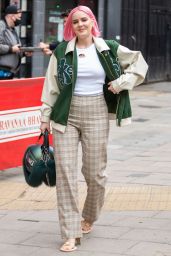 Anne Marie - Out in London 05/20/2021