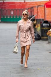 Ashley Roberts - Out in London 05/12/2021