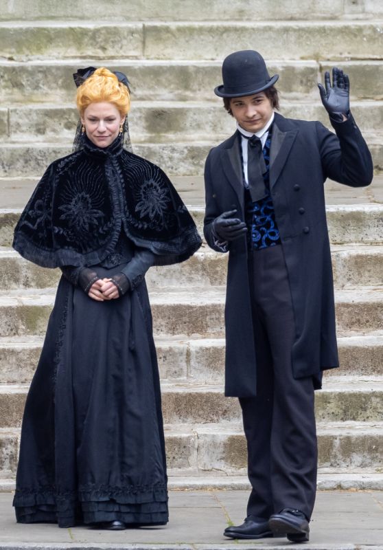 Claire Danes and Frank Dillane - "The Essex Serpent" Set in London 05/10/2021