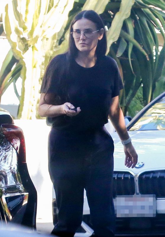 Demi Moore - Los Angeles 05/05/2021