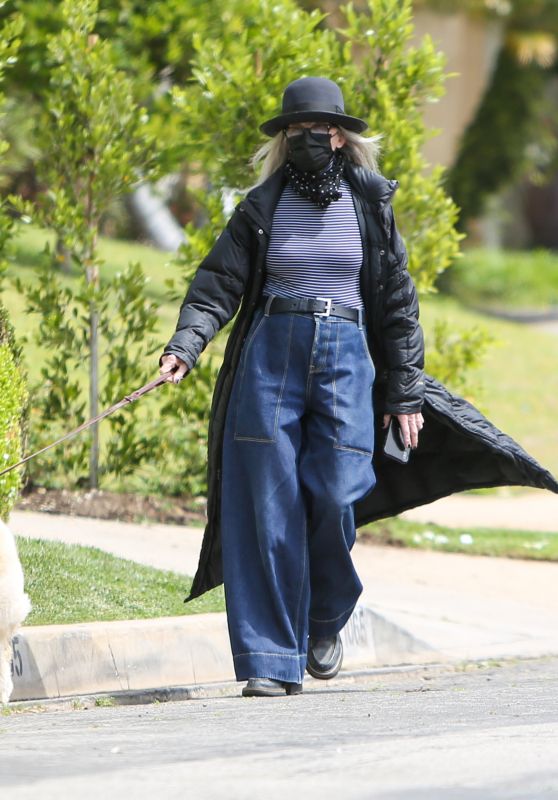 Diane Keaton - Out in Los Angeles 05/01/2021