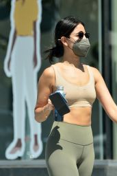 Eiza Gonzalez - Outside a Gym in West Hollywood 05/11/2021