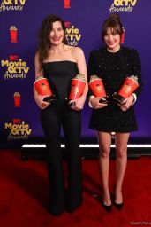 Elizabeth Olsen – 2021 MTV Movie & TV Awards