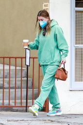 Ellen Pompeo in Comfy Outfit 05/16/2021