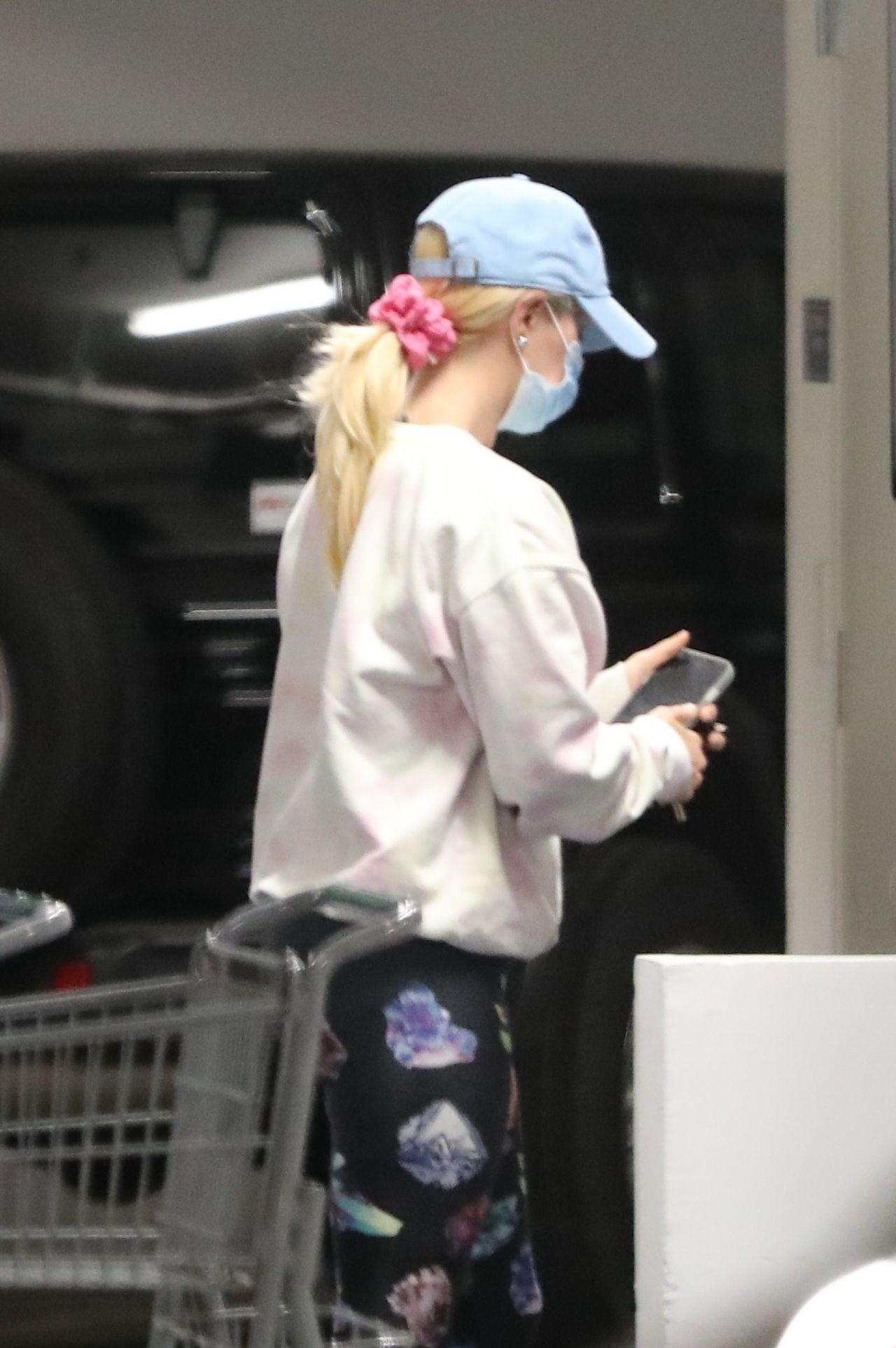 Heidi Montag - Shops for Groceries at Erewhon Market 05/19/2021