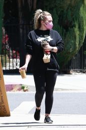Hilary Duff - Snack Run in Studio City 04/30/2021