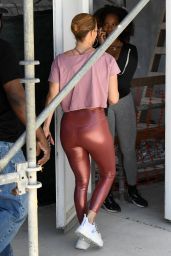 Jennifer Lopez Street Style - Los Angeles 05/28/2021