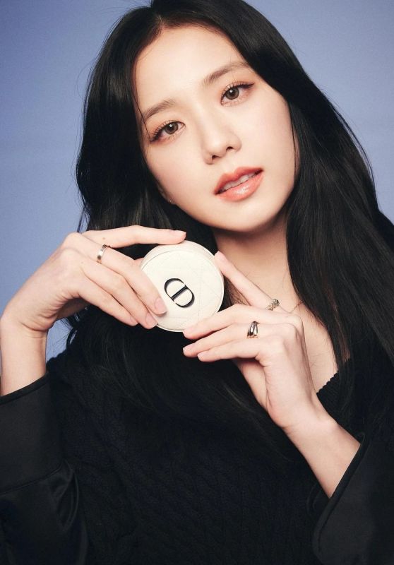 Jisoo (Blackpink) - Dior Fashion & Beauty 2021 • CelebMafia