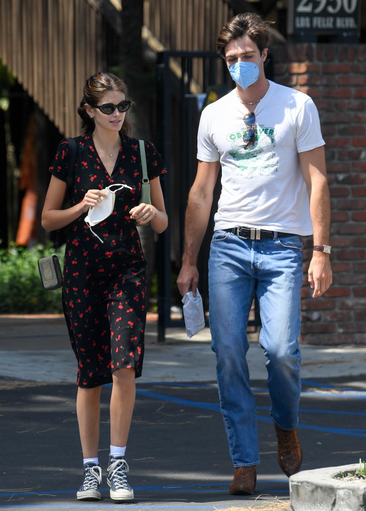 Kaia Gerber with Boyfriend Jacob Elordi - Shopping in LA ...