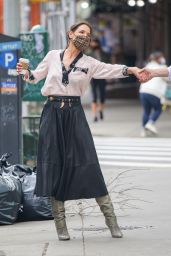 Katie Holmes in Tribeca, New York 05/03/2021