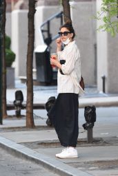 Katie Holmes - Out in NYC 05/14/2021