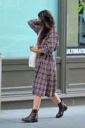 Katie Holmes - Out in NYC 05/25/2021