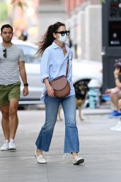 Katie Holmes - Shopping in New York 05/18/2021