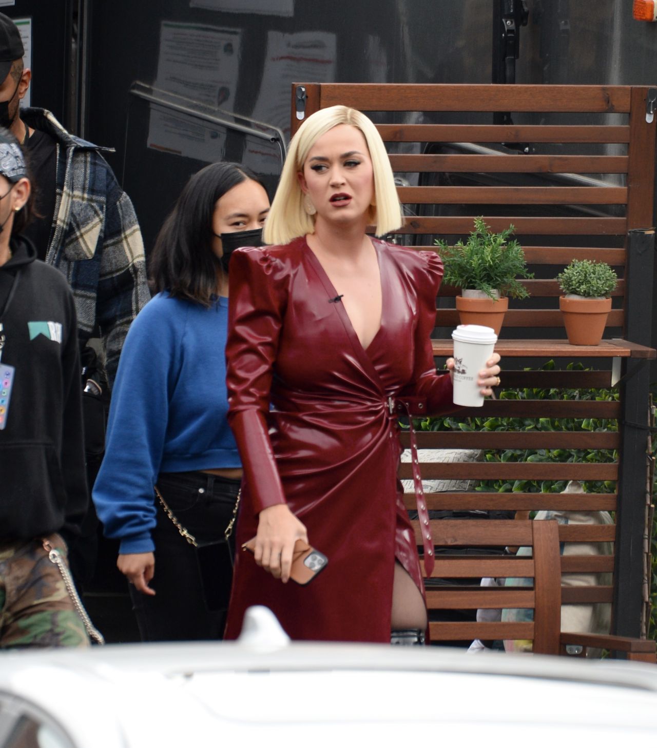 Katy Perry In A Red Leather Outfit American Idol Show In La 05 16 2021 Celebmafia