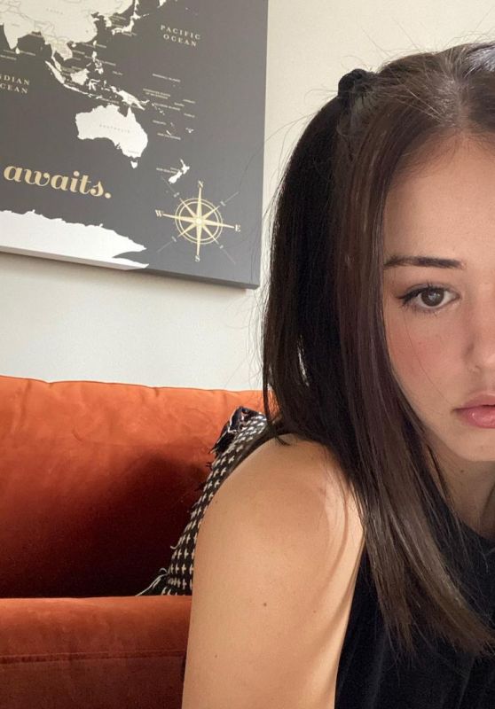 Kaylee Bryant - Live Stream Video and Photos 05/20/2021