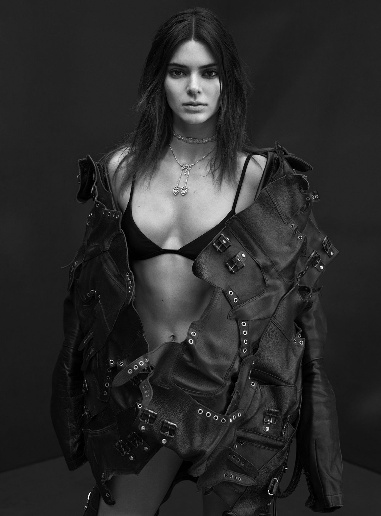 Kendall Jenner Photoshoot For V Magazine 130 Supernova Summer 2021 Celebmafia