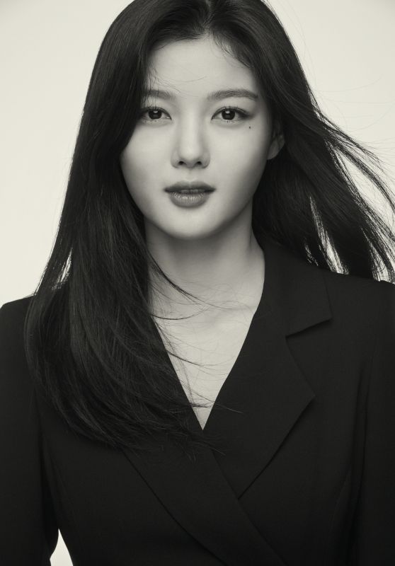 Kim Yoo Jung – 200 Korean Actor Campaign 2021